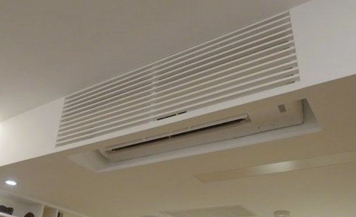 Modern Air Conditioner Cover for Stylish Home Decor | Klimagerät, Einbauschrank, Architektur haus design